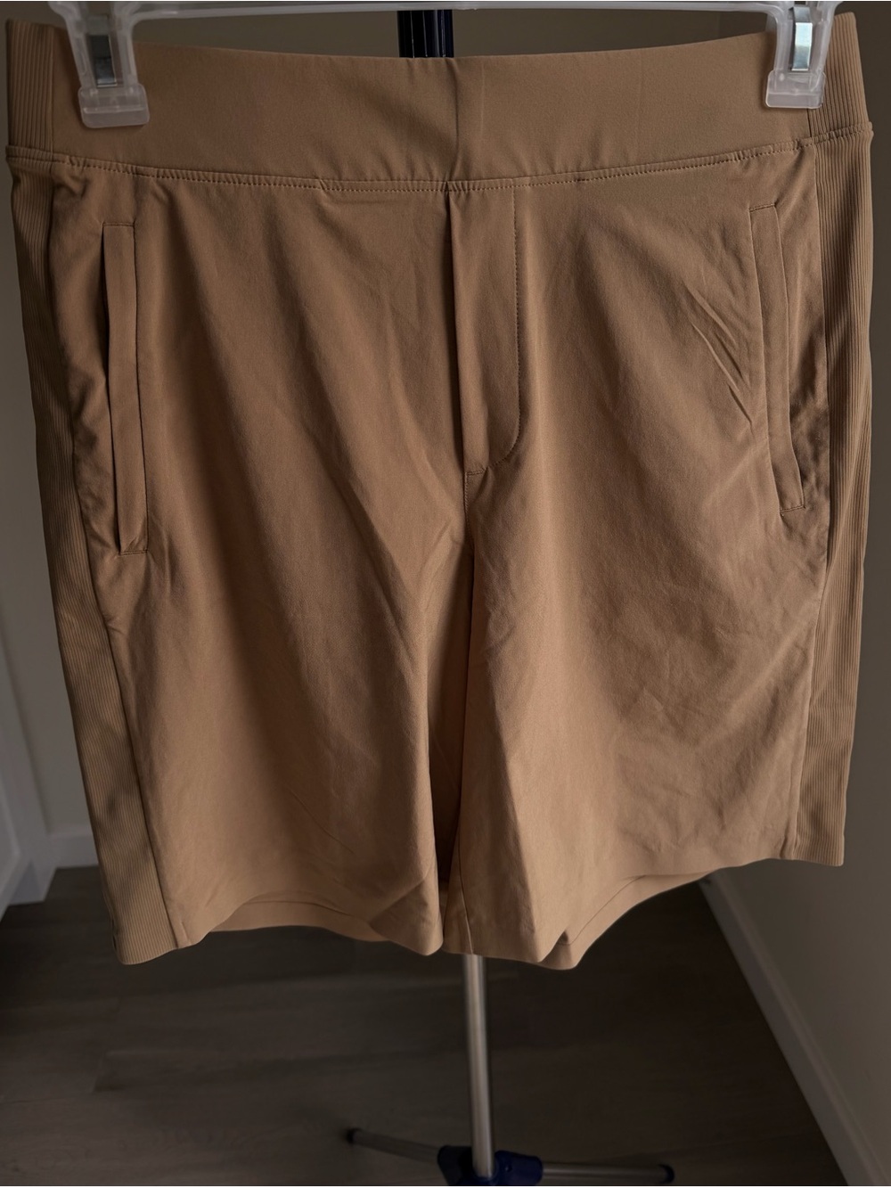 Athleta Tan High-Rise Bermuda Shorts size 10